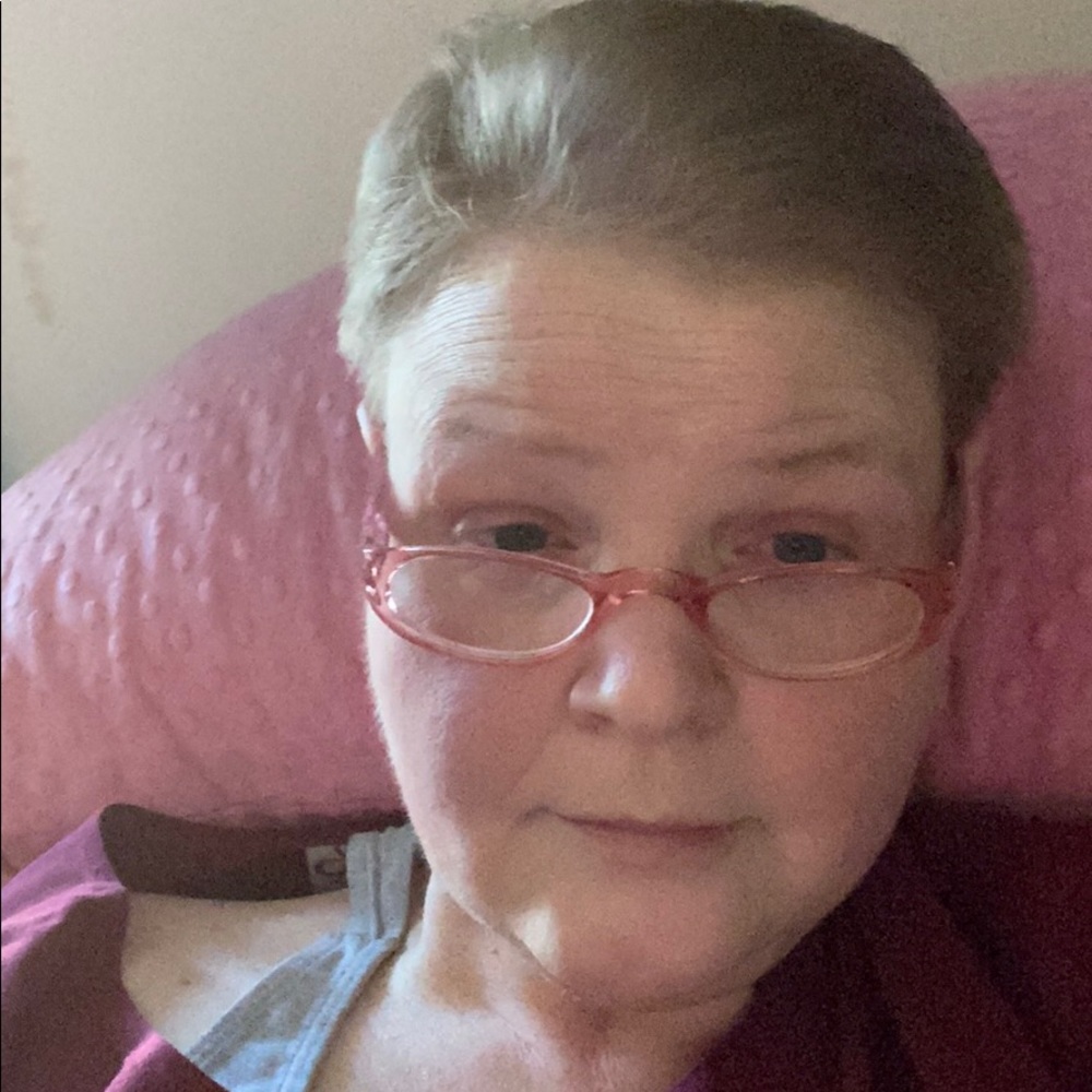 Meet your Posher, Kimberly